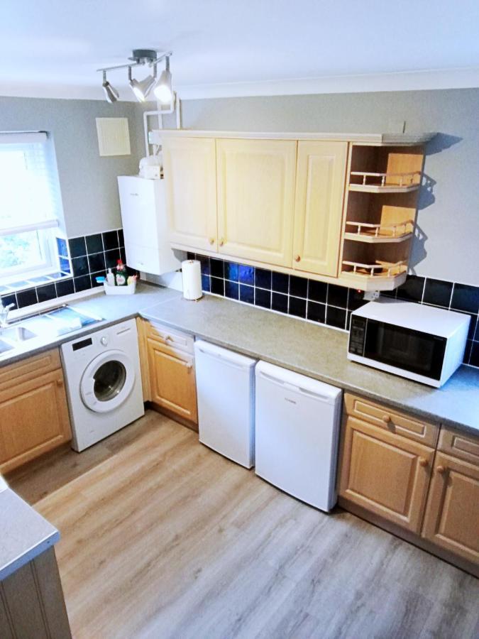 Kings Field Maisonette Істлі Екстер'єр фото