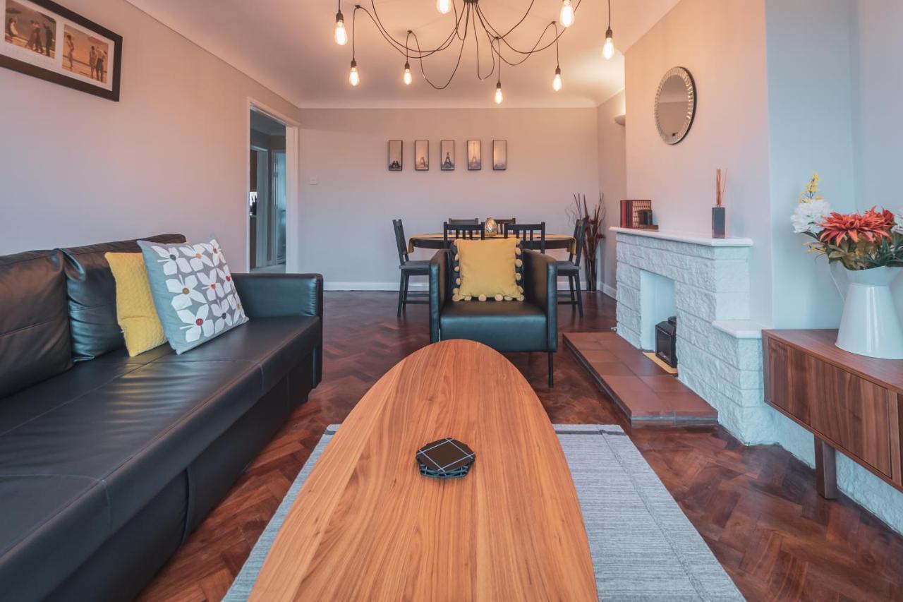 Kings Field Maisonette Істлі Екстер'єр фото