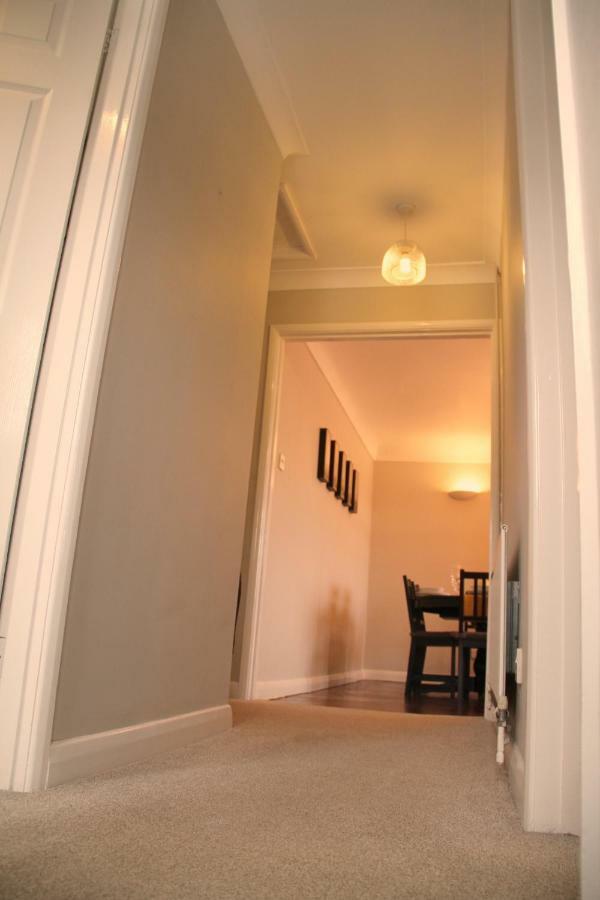 Kings Field Maisonette Істлі Екстер'єр фото