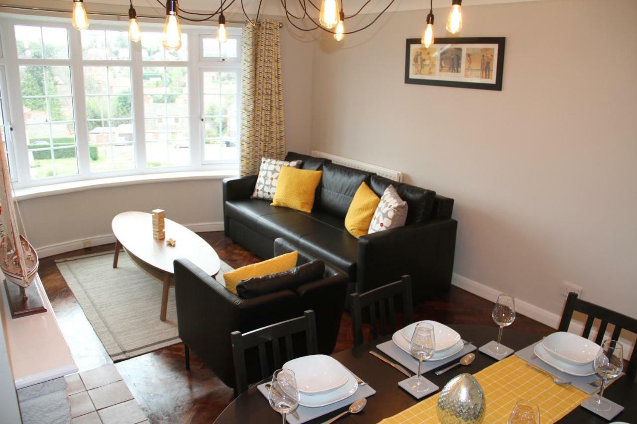 Kings Field Maisonette Істлі Екстер'єр фото