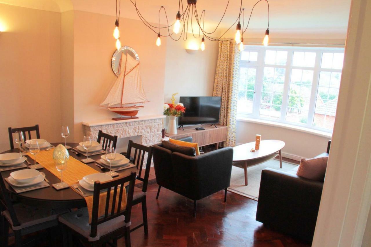 Kings Field Maisonette Істлі Екстер'єр фото